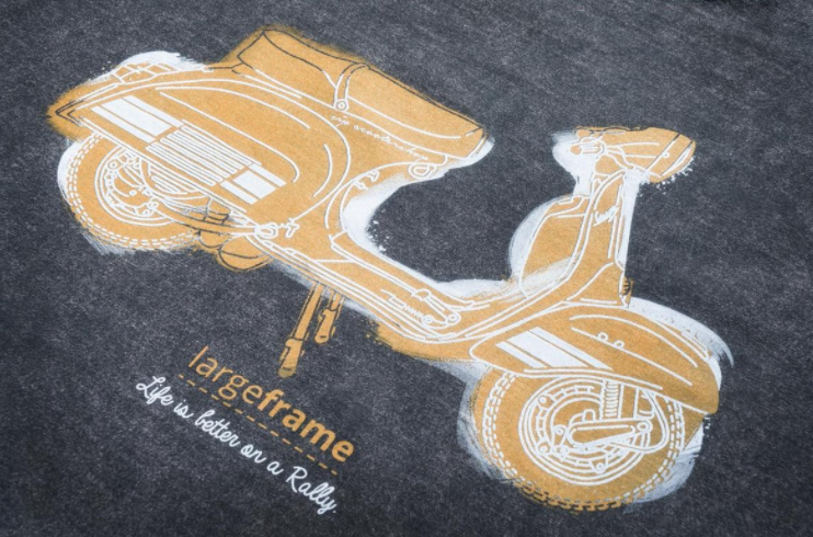 T-Shirt "La vie est meilleure sur un rallye", homme noir stone wash