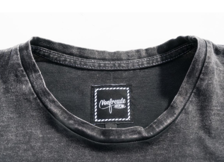 T-Shirt "La vie est meilleure sur un rallye", homme noir stone wash