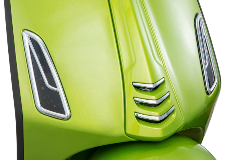 Grille de clignotant droite/gauche, avant pour Vespa Primavera/Sprint 50-150ccm 2T/4T AC, chromé