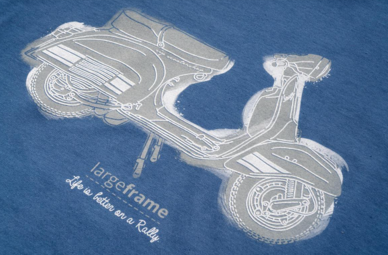 T-shirt "La vie est meilleure en rallye", bleu homme