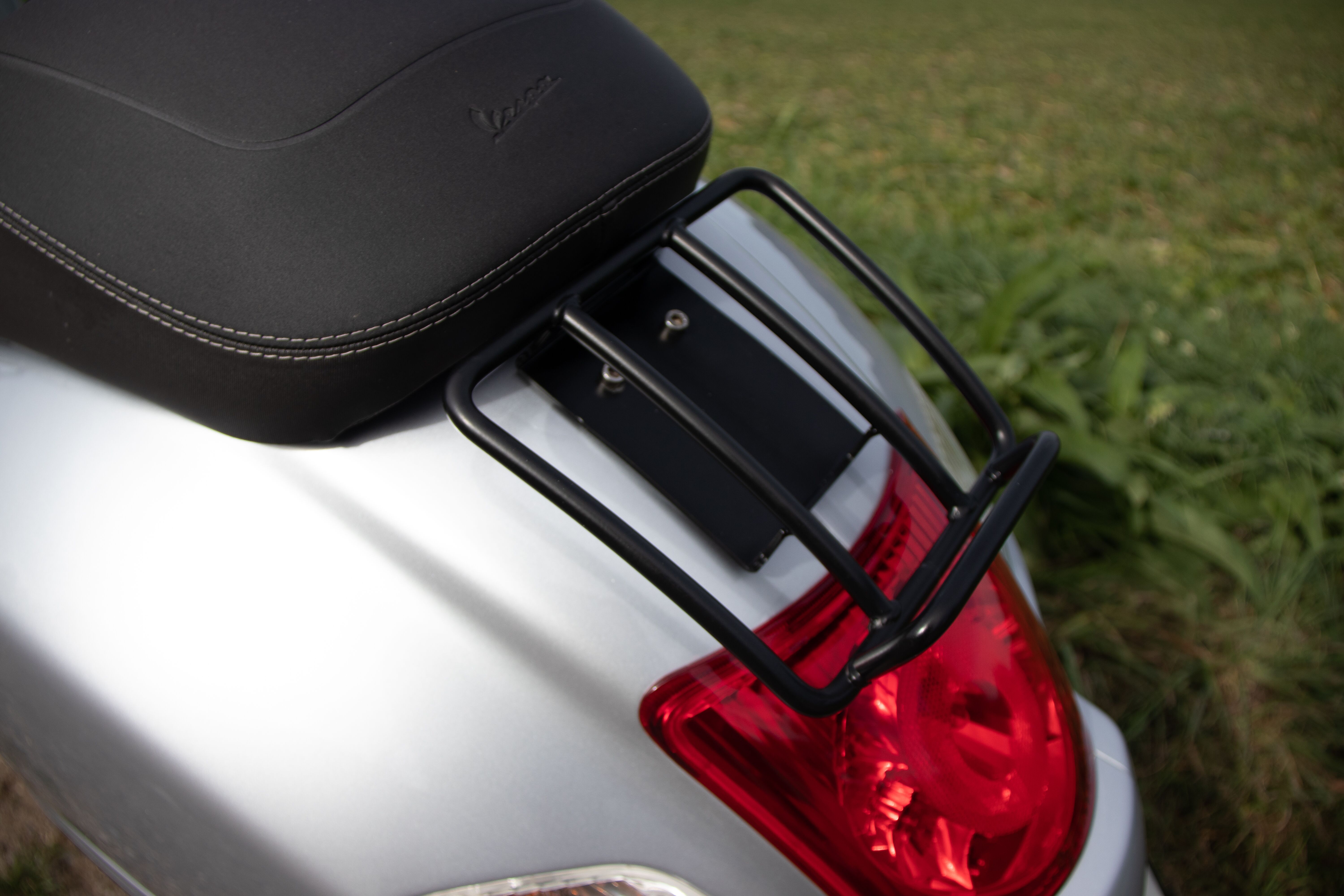 Porte-bagages Rack, petit, noir, pour Vespa GT / GTS