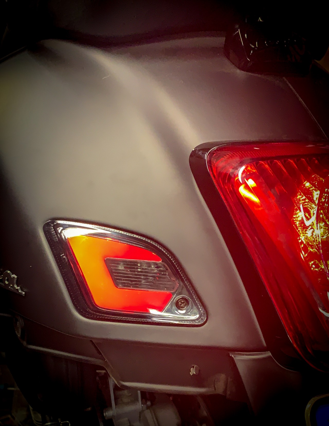 LED feu arrière teinté pour Vespa GTS, GTS Super 125-300 ccm